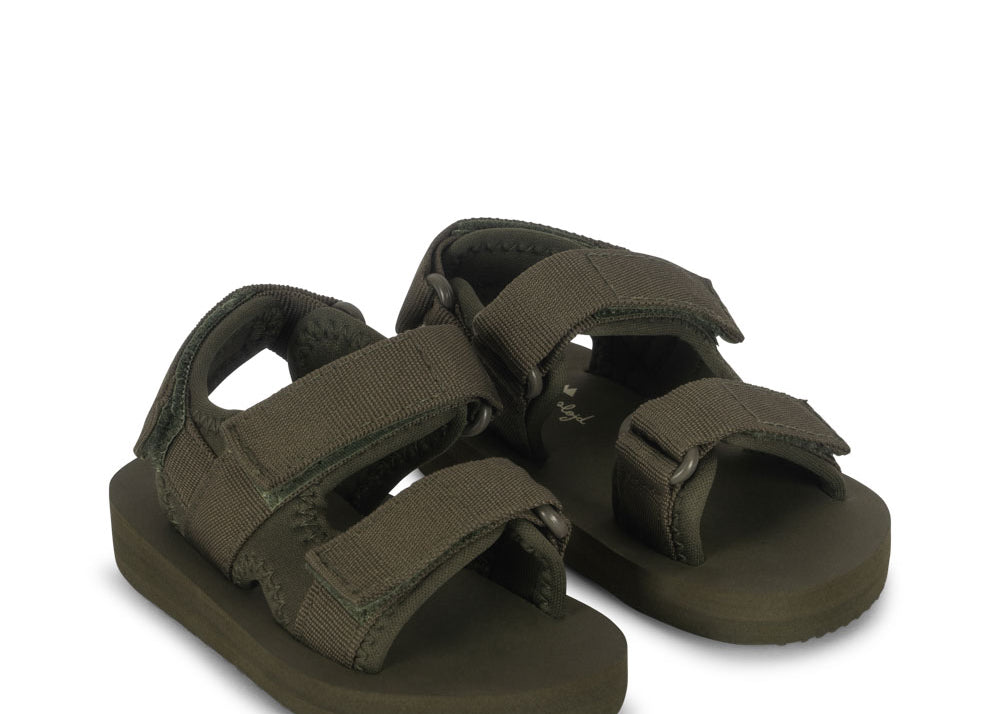 Konges Sløjd A/S SANDALS burnt olive